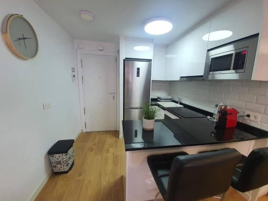 Beautiful Sea Views Cozy Apartment 350 M From Beach Benalmádena Exterior foto