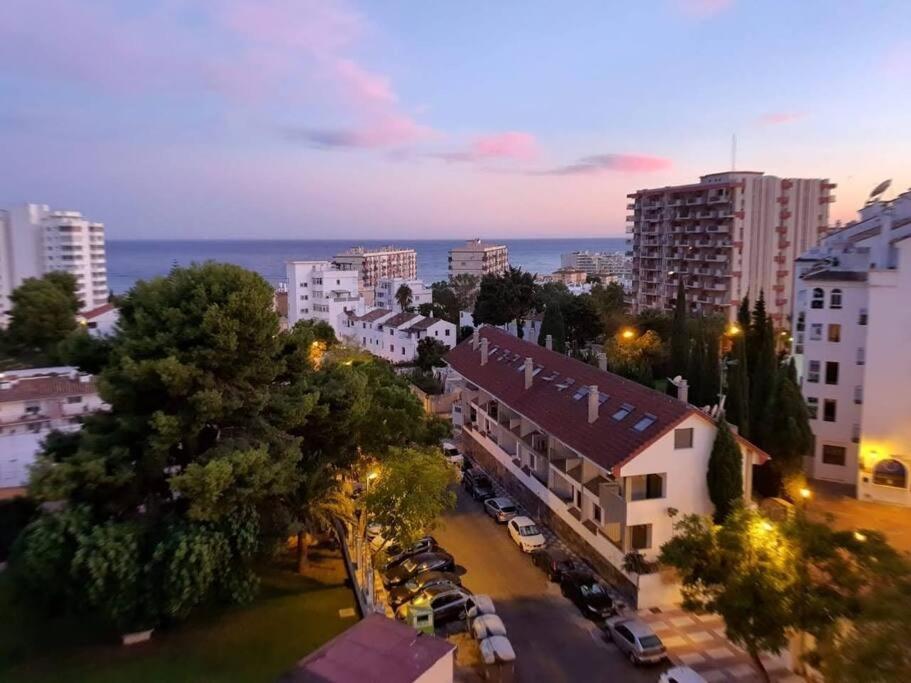 Beautiful Sea Views Cozy Apartment 350 M From Beach Benalmádena Exterior foto