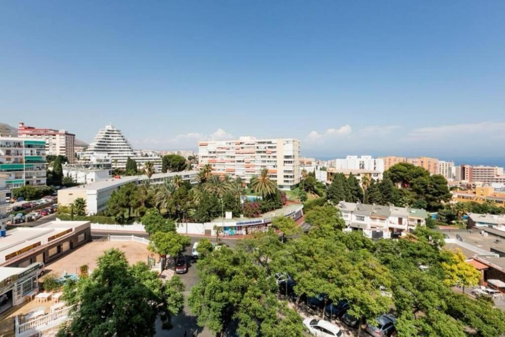 Beautiful Sea Views Cozy Apartment 350 M From Beach Benalmádena Exterior foto