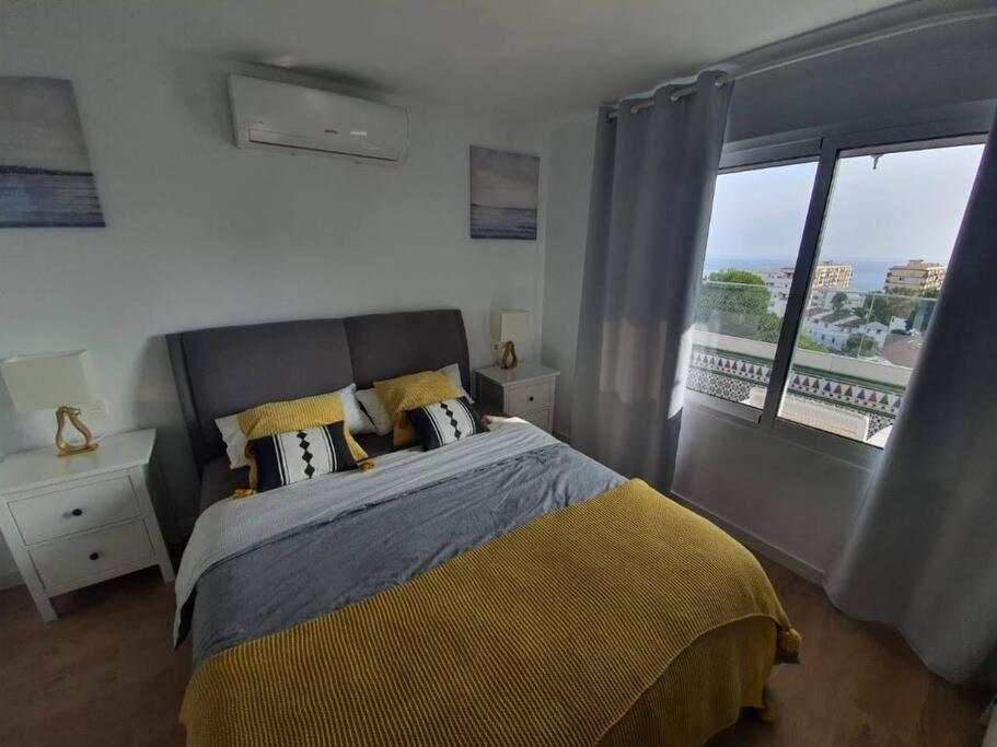 Beautiful Sea Views Cozy Apartment 350 M From Beach Benalmádena Exterior foto