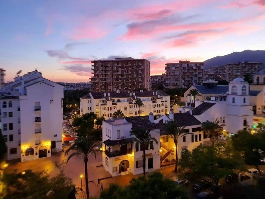 Beautiful Sea Views Cozy Apartment 350 M From Beach Benalmádena Exterior foto