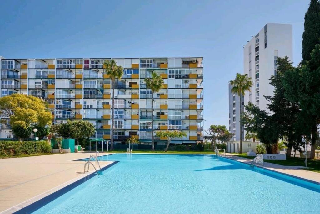 Beautiful Sea Views Cozy Apartment 350 M From Beach Benalmádena Exterior foto