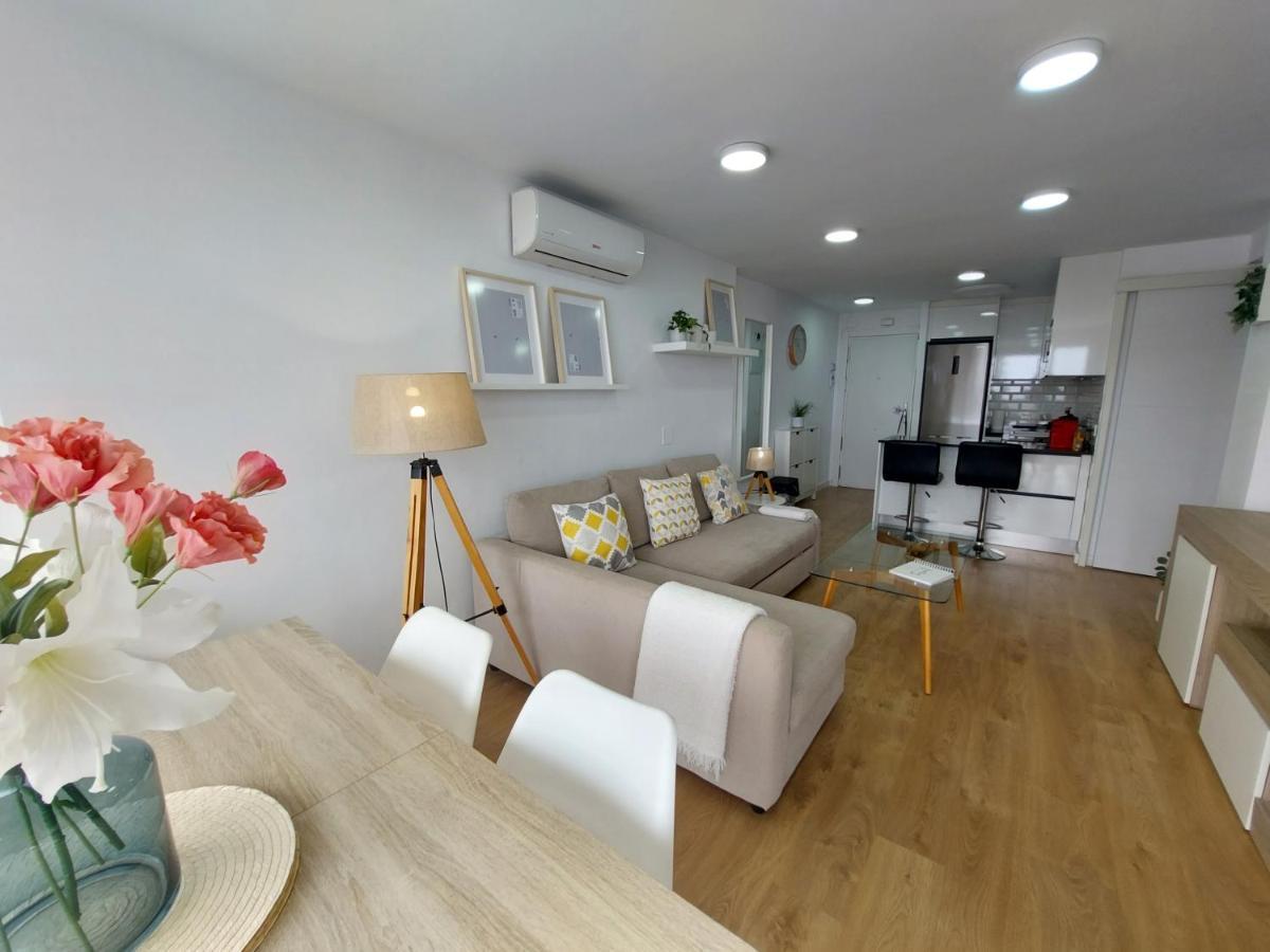 Beautiful Sea Views Cozy Apartment 350 M From Beach Benalmádena Exterior foto